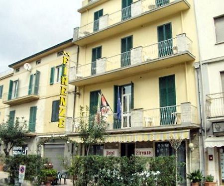 Hotel Firenze ヴィアレッジョ エクステリア 写真